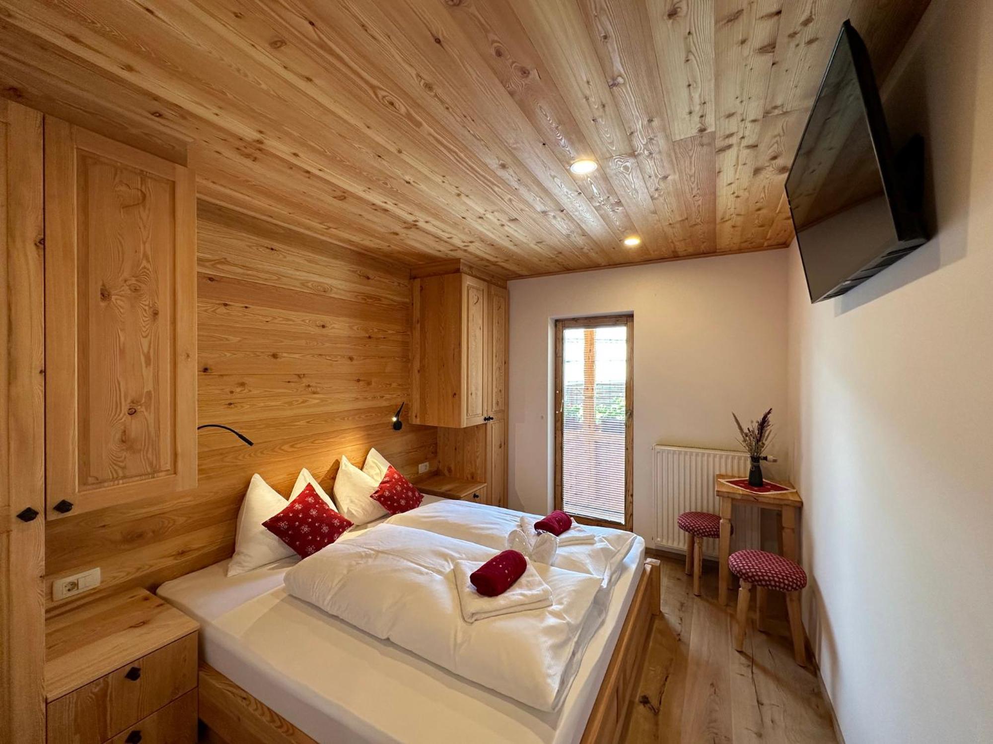 Hotel Surc Kranjska Gora Luaran gambar