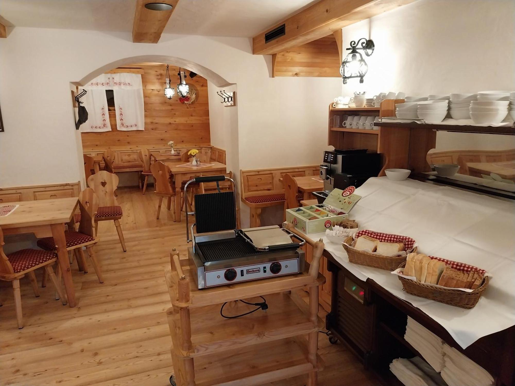 Hotel Surc Kranjska Gora Luaran gambar