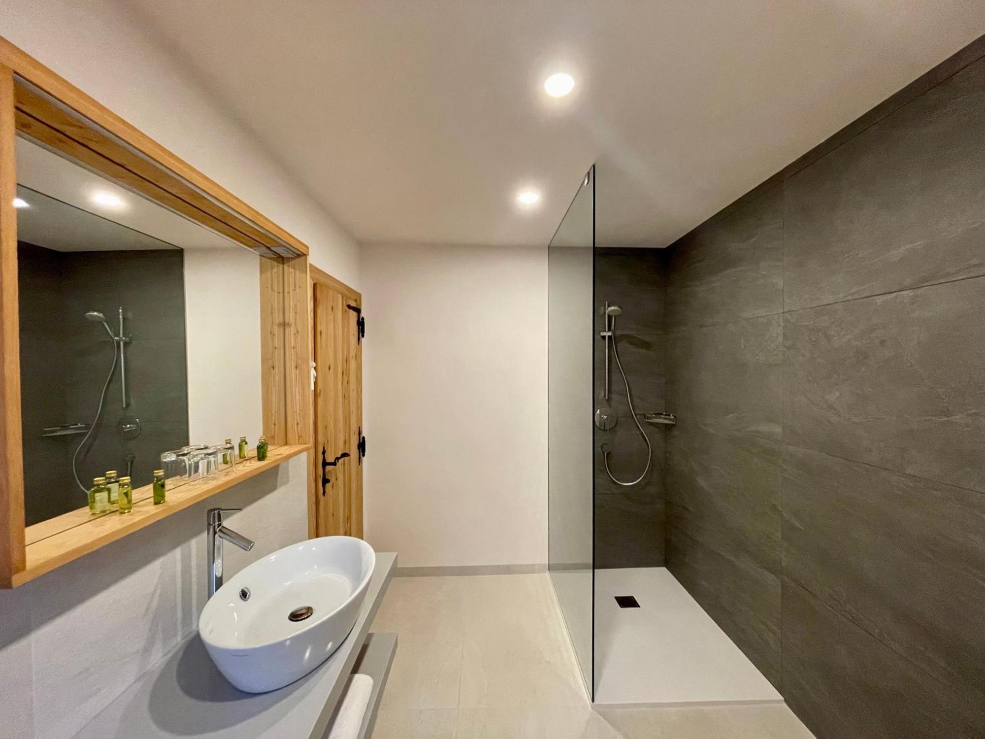 Hotel Surc Kranjska Gora Luaran gambar